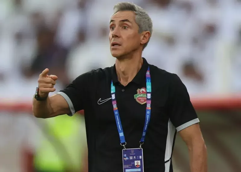 سرمربی عزت‌اللهی و آزمون نزدیک به در خروج