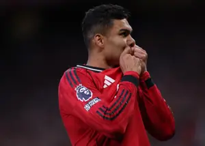 یونایتد ۲-۱ برنتفورد | با کاسمیرو در راه چمپیونزلیگ