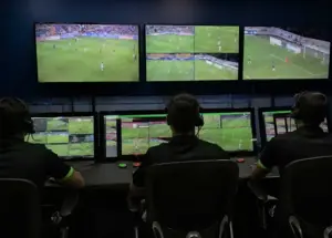 قوانین جدید VAR: دخالت بیشتر یا عدالت؟