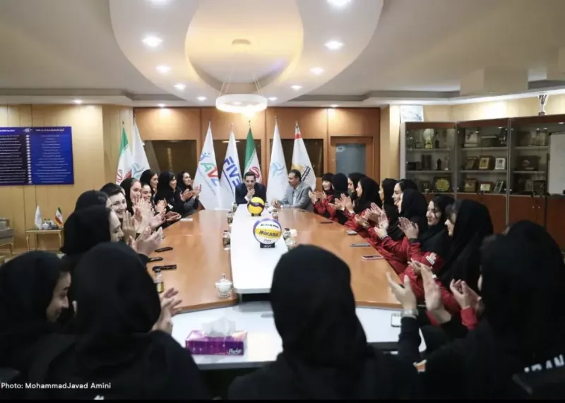 دنیا برای تیم ملی والیبال ایران بسیج شد!