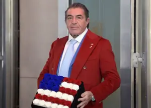 فرد مشکوکی که نمی‌خواهد ایران در جام جهانی باشد