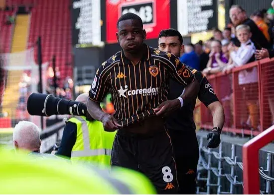 دوباره رباط داد: بدشانس‌ترین فوتبالیست تاریخ!