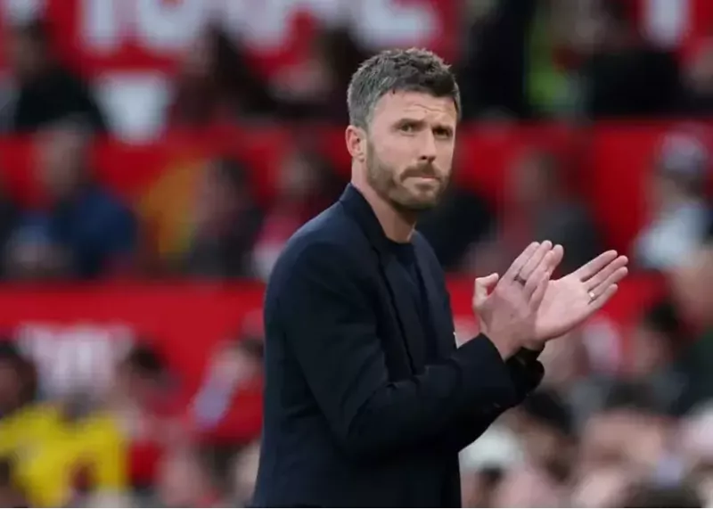 اسطوره‌های یونایتد علیه تمدید قرارداد کریک