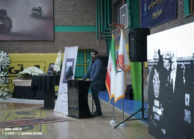 داوری:  نام آتشی و مشحون جاودان خواهد ماند