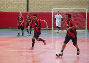 خداداد، شمسایی و طیبی پا به توپ شدند