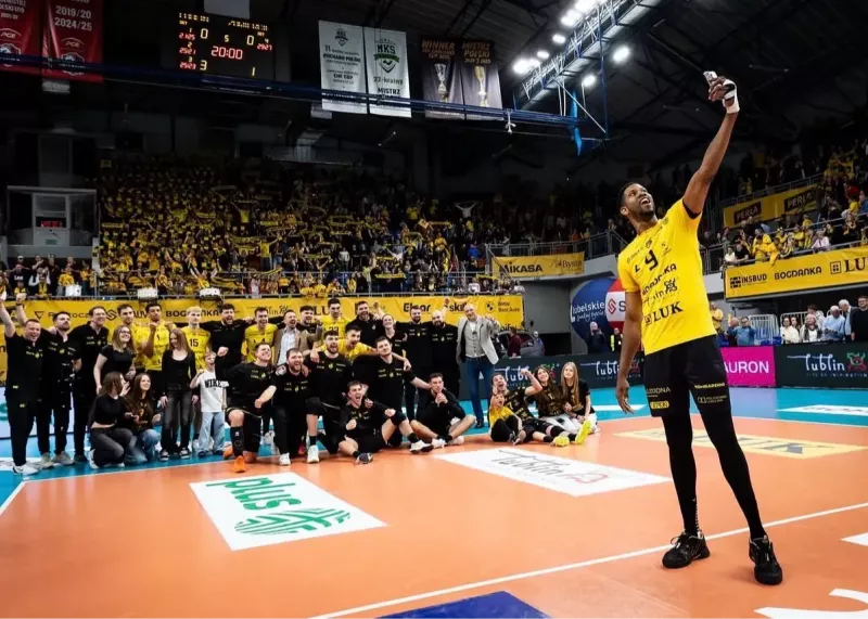 لئون شگفت‌انگیز: انتقام و حالا همه چیز برابر