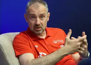 بمب والیبال خبر جعلی از آب درآمد!