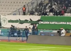 پرواز جنگنده برای ترساندن ستاره‌های فنرباغچه! (عکس)