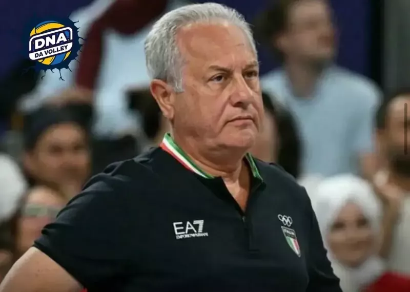 خشم ولاسکو: این را از یک مربی فوتبال هم می‌پرسید؟