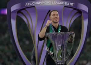 تلاش باشگاه سعودی برای ربودن مربی قهرمان آسیا