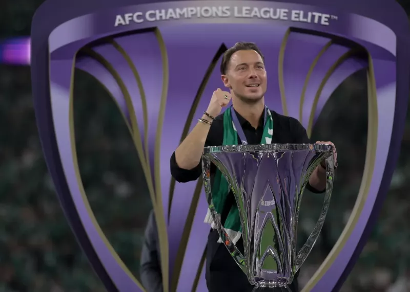 تلاش باشگاه سعودی برای ربودن مربی قهرمان آسیا