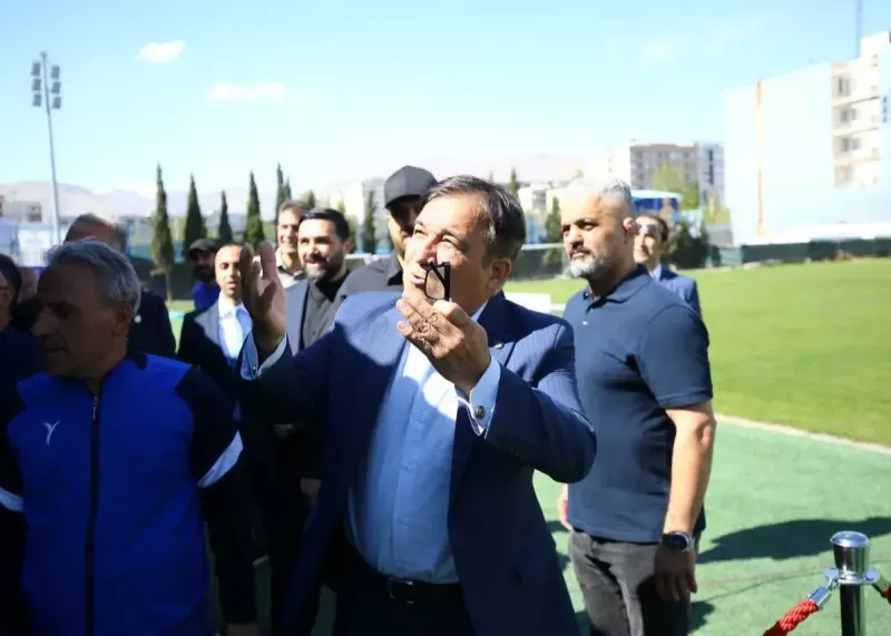 تاجرنیا خیلی زود جواب حدادی را داد
