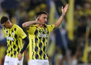 زلزله در استانبول: کاپیتان فنرباغچه یک سال محروم شد