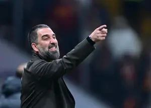 معجزه‌گر ترک: قلب داغ و مغز سرد لازم داریم!