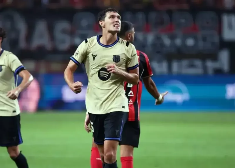 سردرگمی در نوکمپ: تکلیف مدافع بارسا معلوم نیست