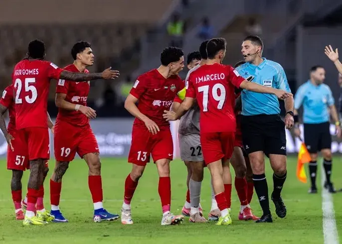 احتمال اخراج 2 داور جنجالی از جام جهانی!