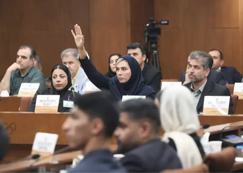 رئيس جوان با رای قاطع به فدراسیون بازگشت