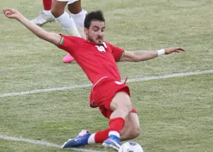 جوان‌ترین بازیکن ایران در حسرت موقعیت گلزنی!