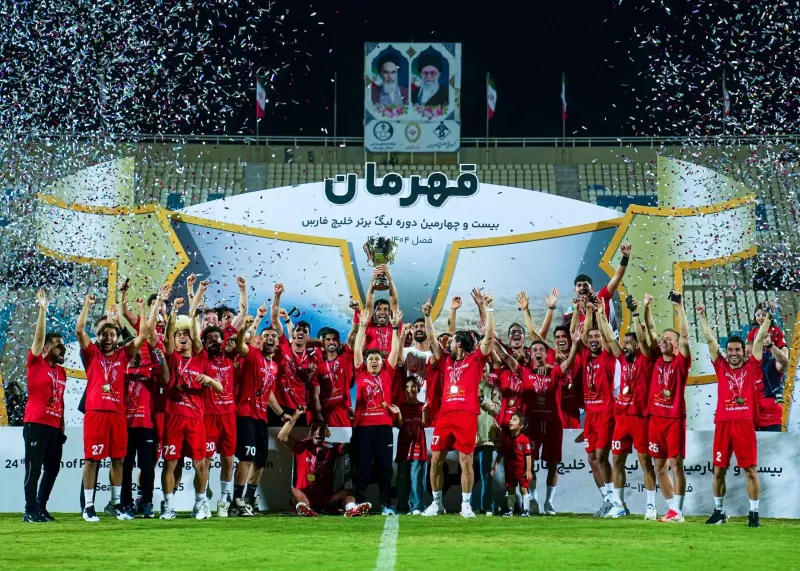 شبی که هوادار تراکتور بودن به بار نشست