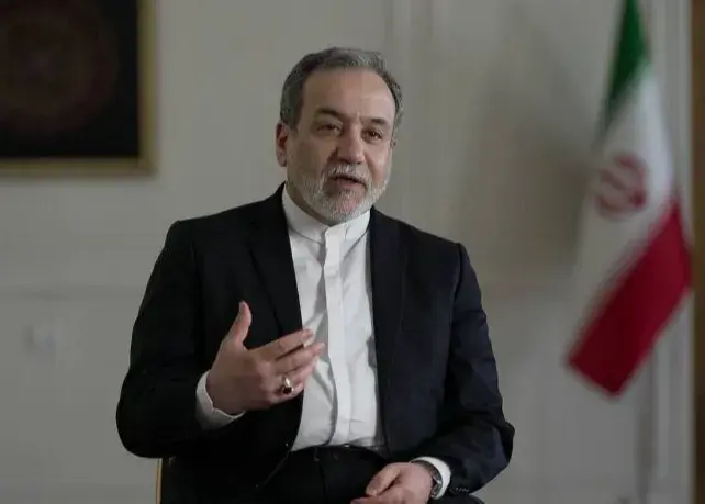 عراقچی: موضوع غنی‌سازی ما پیچیده است