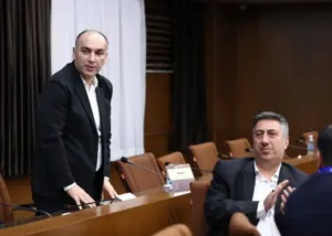 چهارمین ریاست متوالی رضوانی در فدراسیون شنا