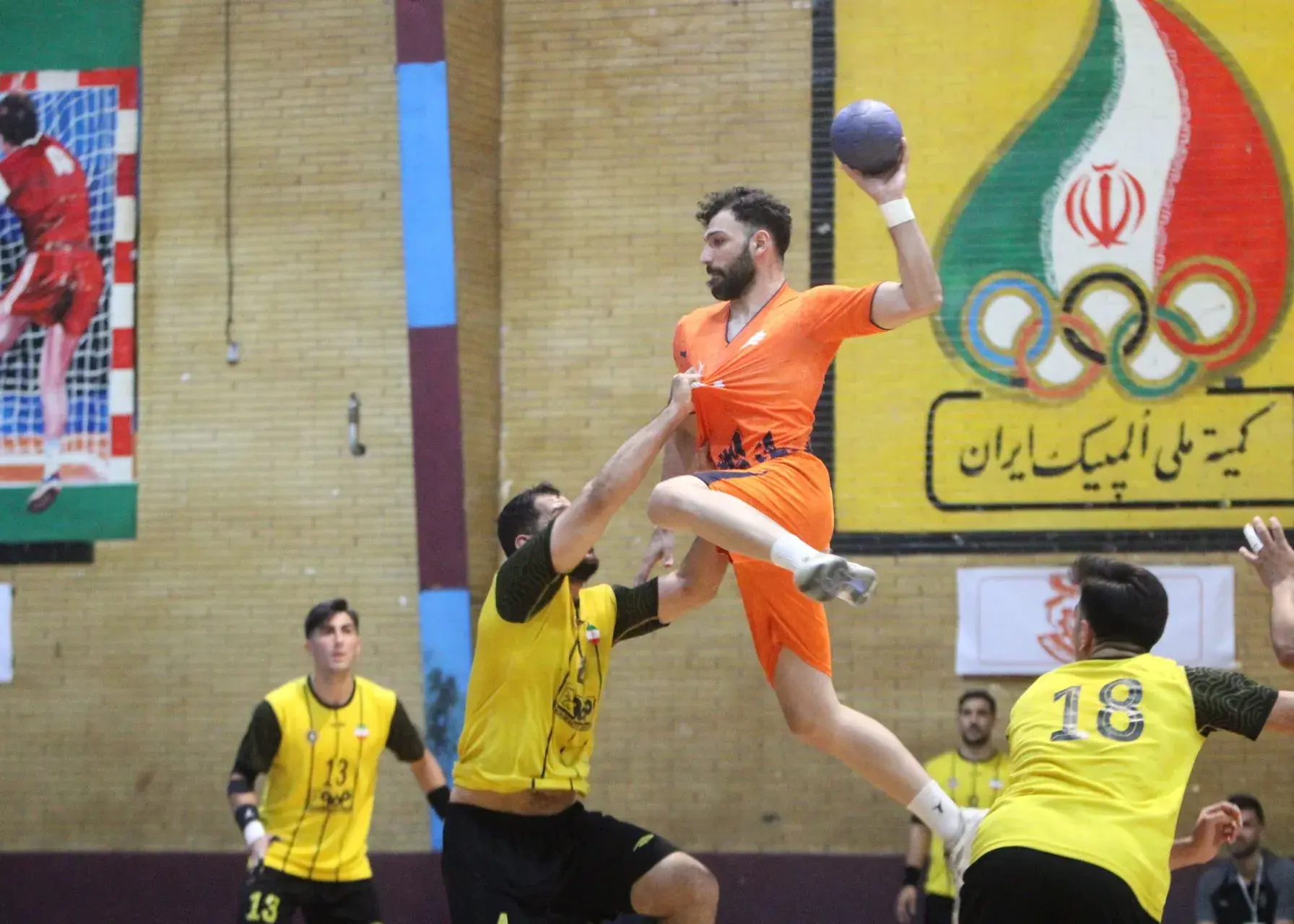 بازگشت سپاهان به کورس قهرمانی لیگ برتر