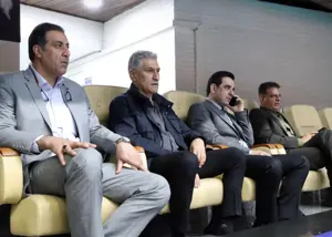 حواس شش دانگ رئیس به تیم ملی 