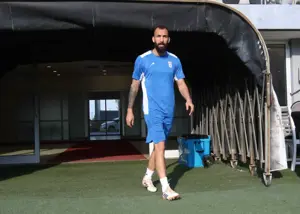 ملیپوش استقلال راهی دبی میشود