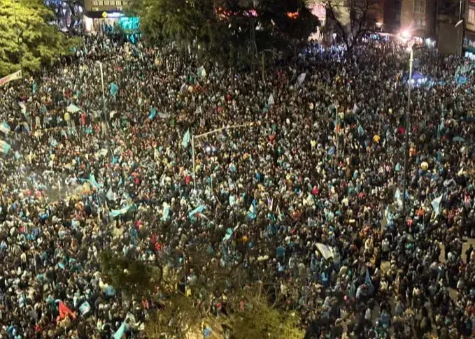 طنین شب فراموشنشدنی: از رنج ریورپلاته تا جنون بلگرانو