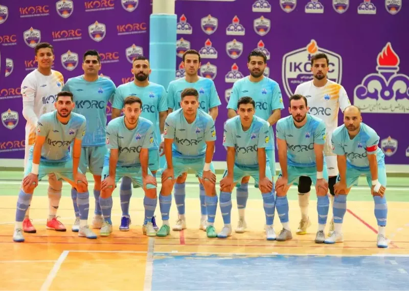 مورد عجیب در فوتسال: بدهکار اما فعال در بازار