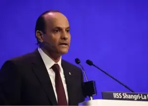 قطر: عوارض موقت عبور از تنگه هرمز قابل مذاکره است