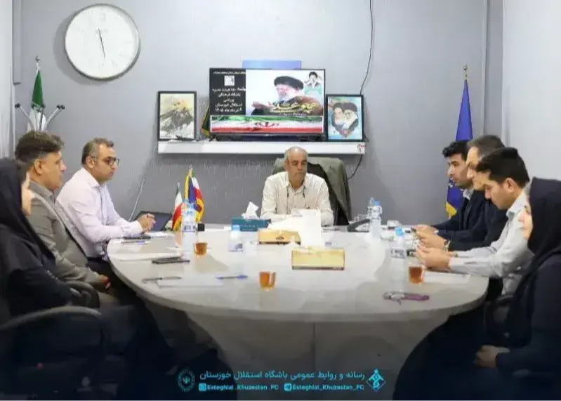استقلال خوزستان میزبان دایی و ستارههای ۹۸