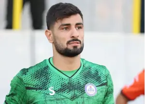 درخشش گلر سابق پرسپولیس در لیگ یک