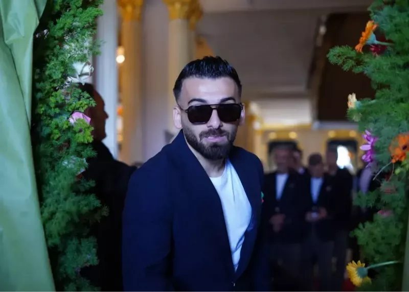 حبیبینژاد به جای تهران در پرواز تیخوانا (عکس)