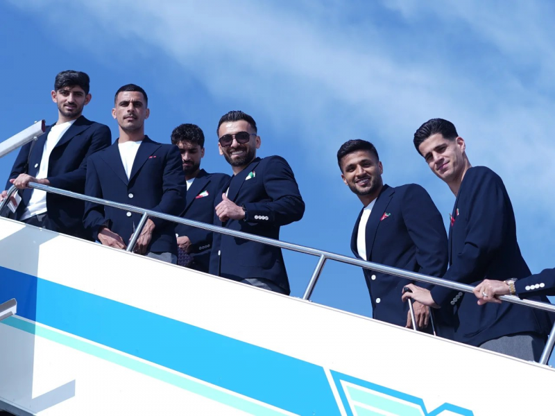 ایران با بازوبند مشکی در جام جهانی
