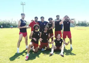 کُریخوانی امیدهای ایران در ریکاوری (عکس)