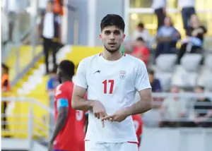 آریا عاشق پست جدید: دوباره گل ملی