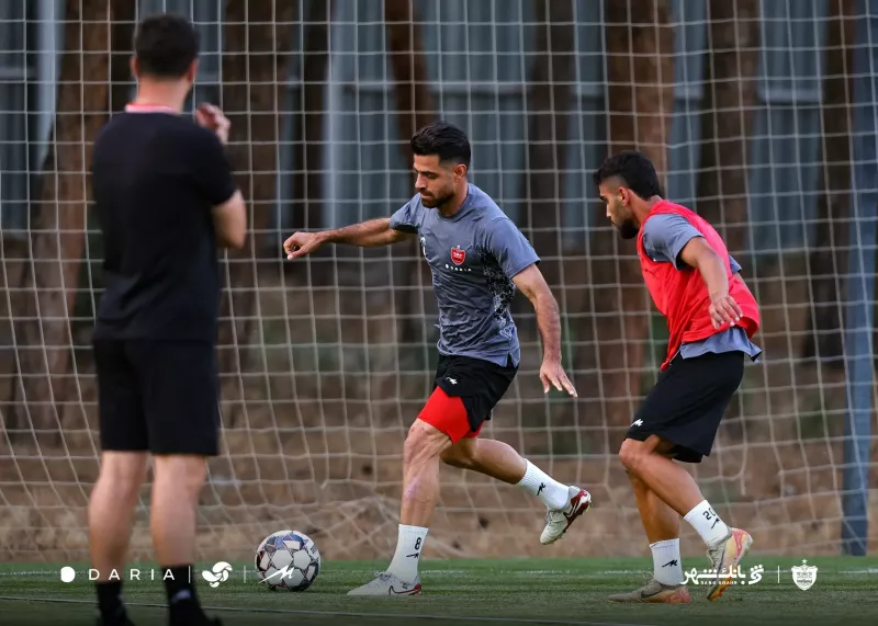 پورعلیگنجی: پرسپولیس این فصل میتوانست قهرمان شود