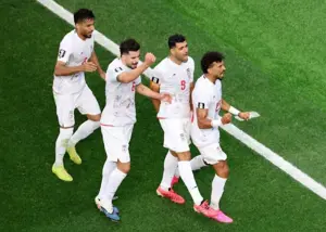 اعتراض دوباره ایران: تبعیض فقط برای ماست!