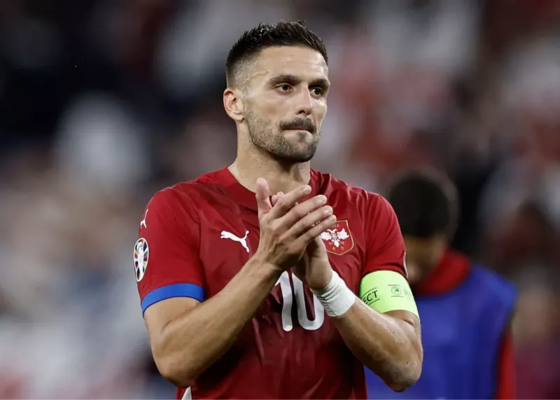 مذاکره کارتال با گزینه پرسپولیس برای خط هافبک