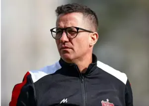 طعنه تند اوسمار به پرسپولیس: متعهد باشید! (عکس)
