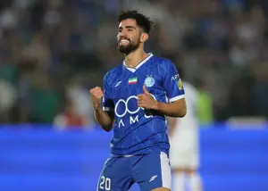 کوشکی دو سال دیگر در استقلال ماندنی شد