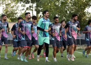آخرین تمرین چادرملو بعد از ۱۱۷ روز!