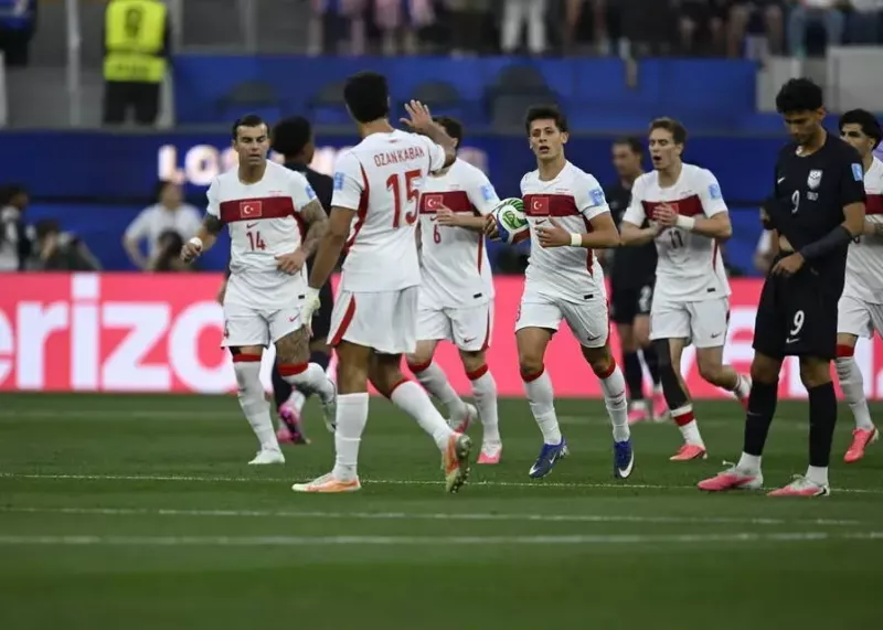 ترکیه 3-2 آمریکا | وداع ترکیه با سرِ بالا