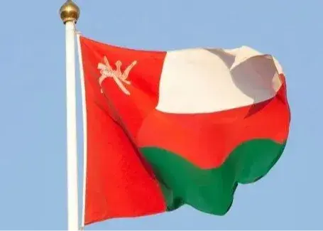 عمان: عبور از تنگه هرمز مستلزم پرداخت هزینه خدمات