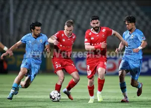 گودبای پارتی مدافع خارجی پرسپولیس در اکباتان؟