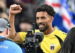 بحث فوتبال مقابل فوتبال به پایان رسید!