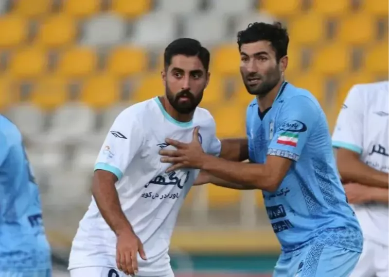گزارش زنده: گل‌گهر صفر - چادرملو صفر