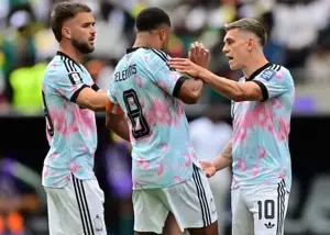 همدیگر را بزنید، صعود میکنید!