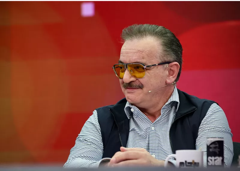 رسمی: سرمربی فصل بعد تراکتور مشخص شد